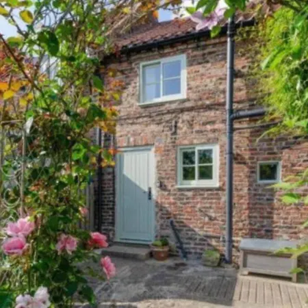 The Shepherds Cottage, Stillington, York * Stillington